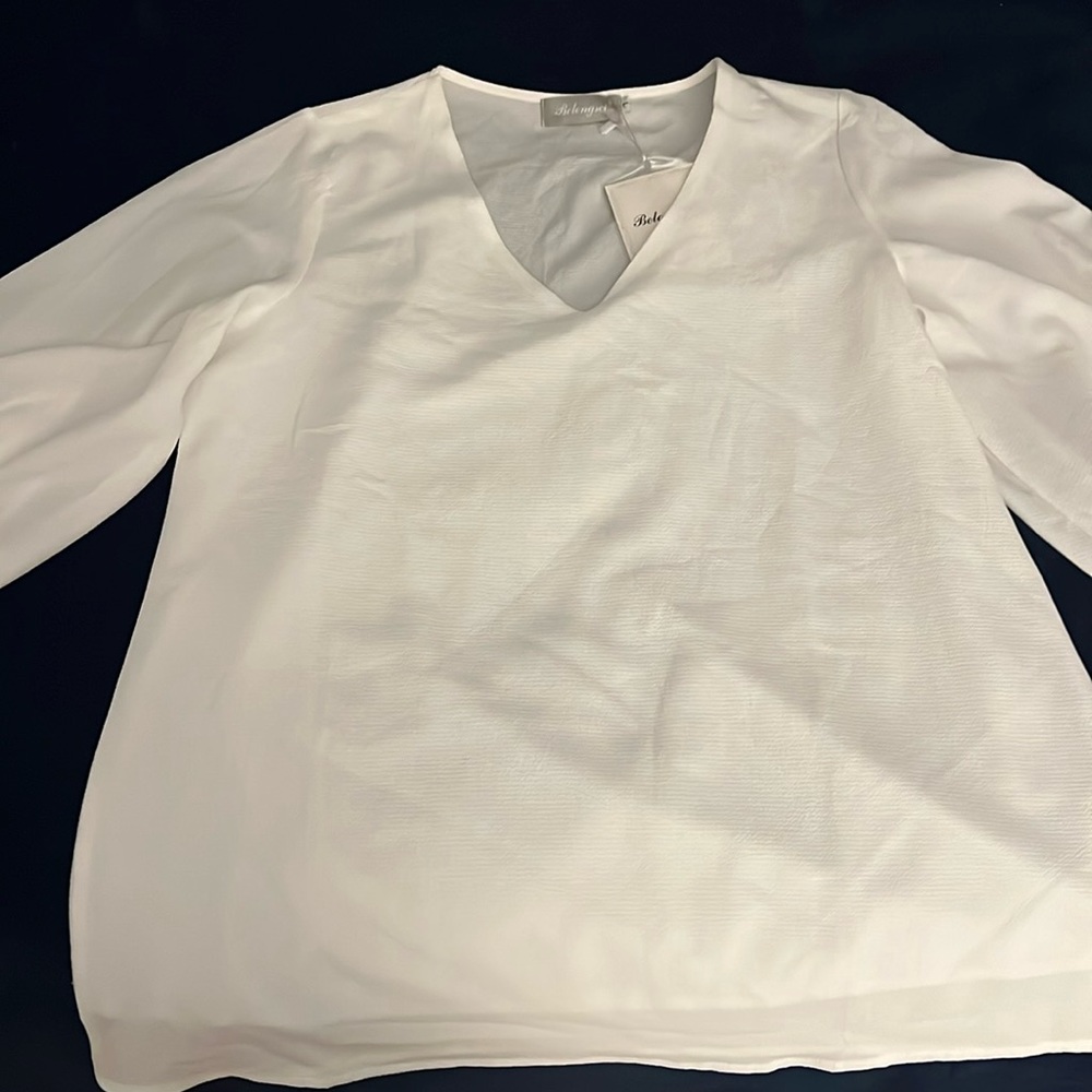 White blouse brand new